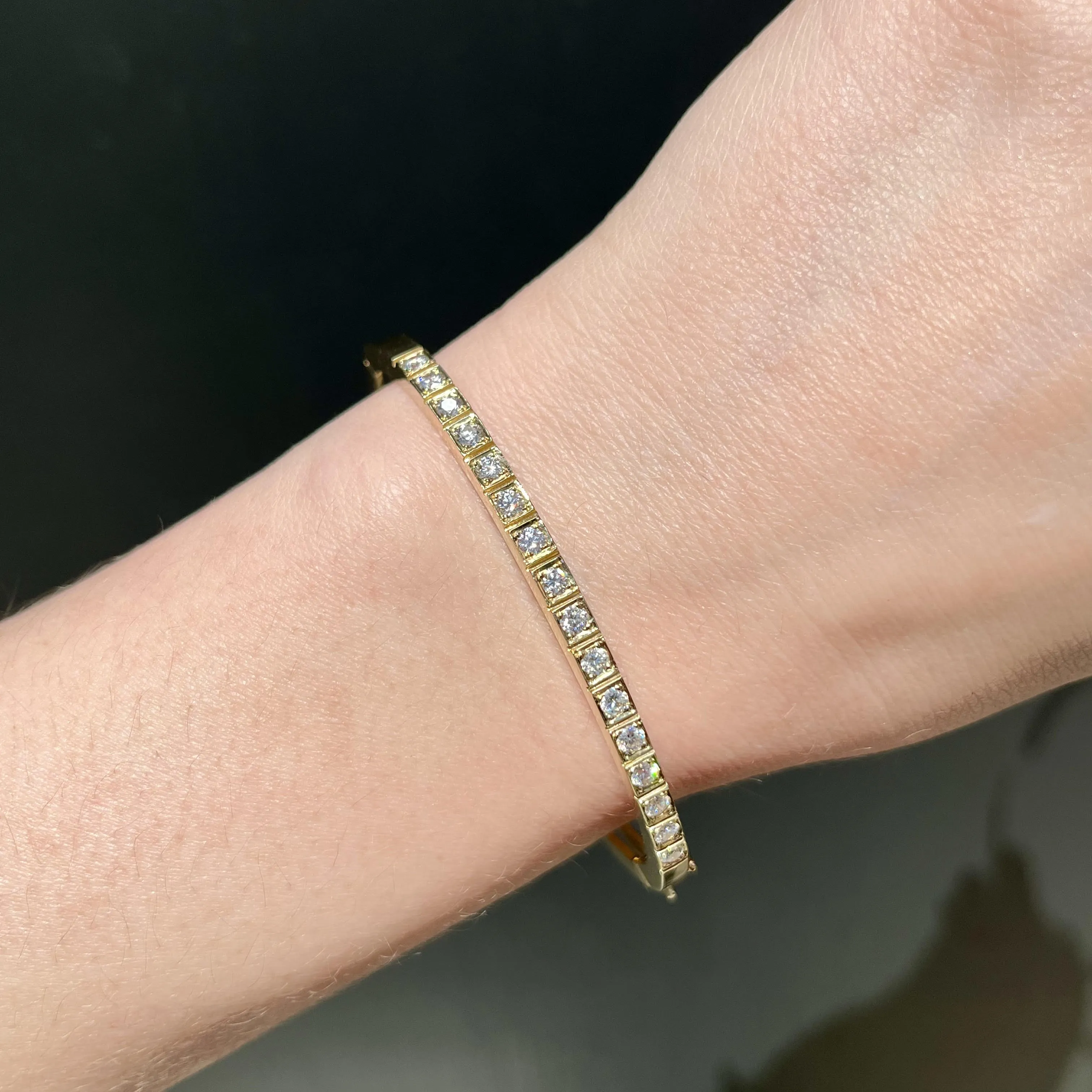 14K Yellow Gold 1.00 CTW Diamond Bangle Bracelet