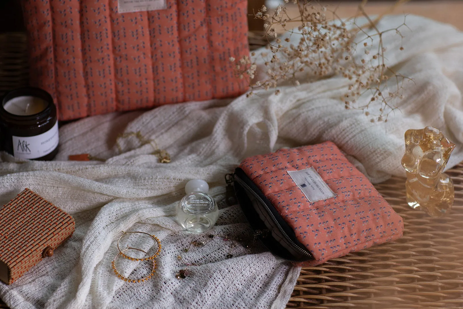 Handmade quilted Coin / accessories purse - Coral Pink