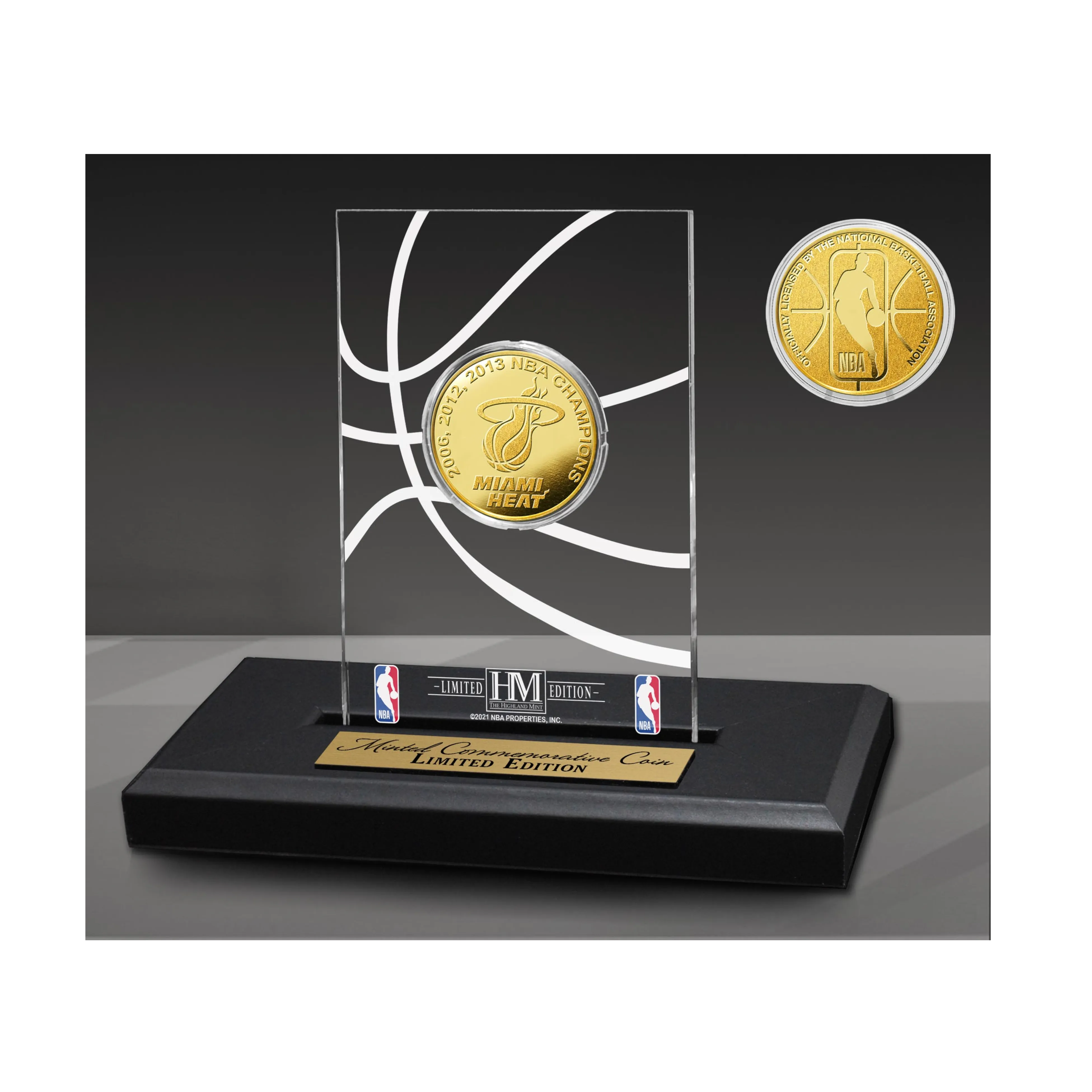 Miami HEAT Highland Mint 3-Time Champion Gold Coin Acrylic Desk Top Display